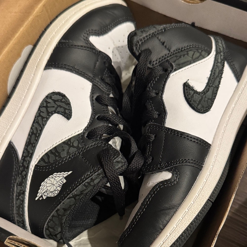 Jordan Kids Black and White Sneakers